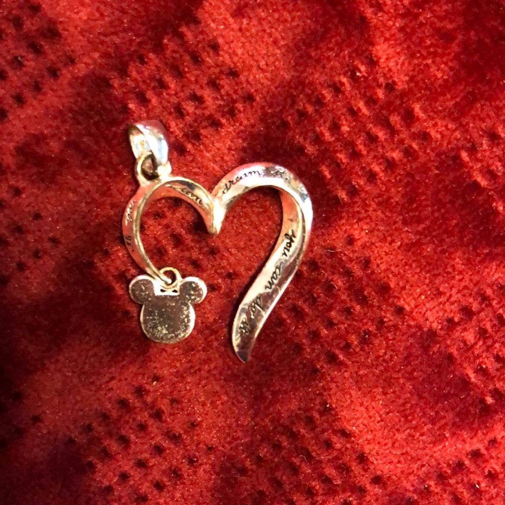 Disney LA925 Charm